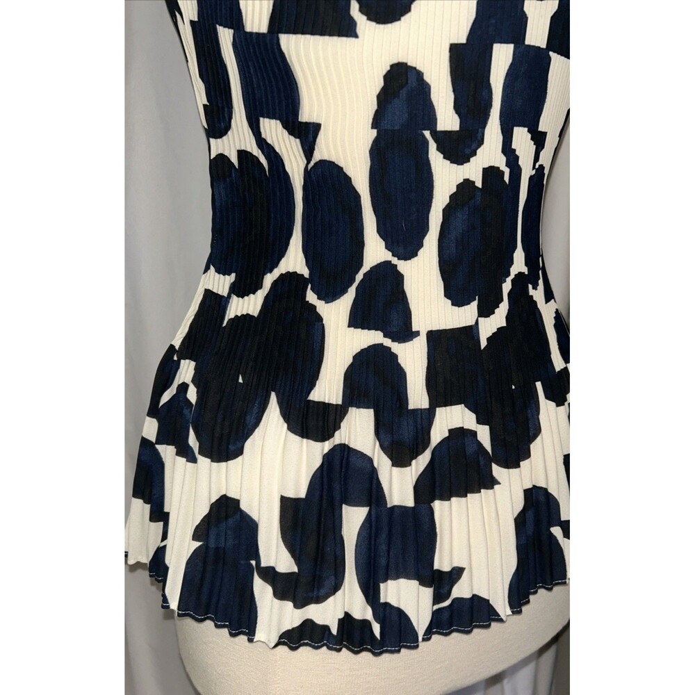 DKNY Sleeveless Blouse Tank Top For Suits Office Size Large Cream Black Navy - Picture 4 of 9